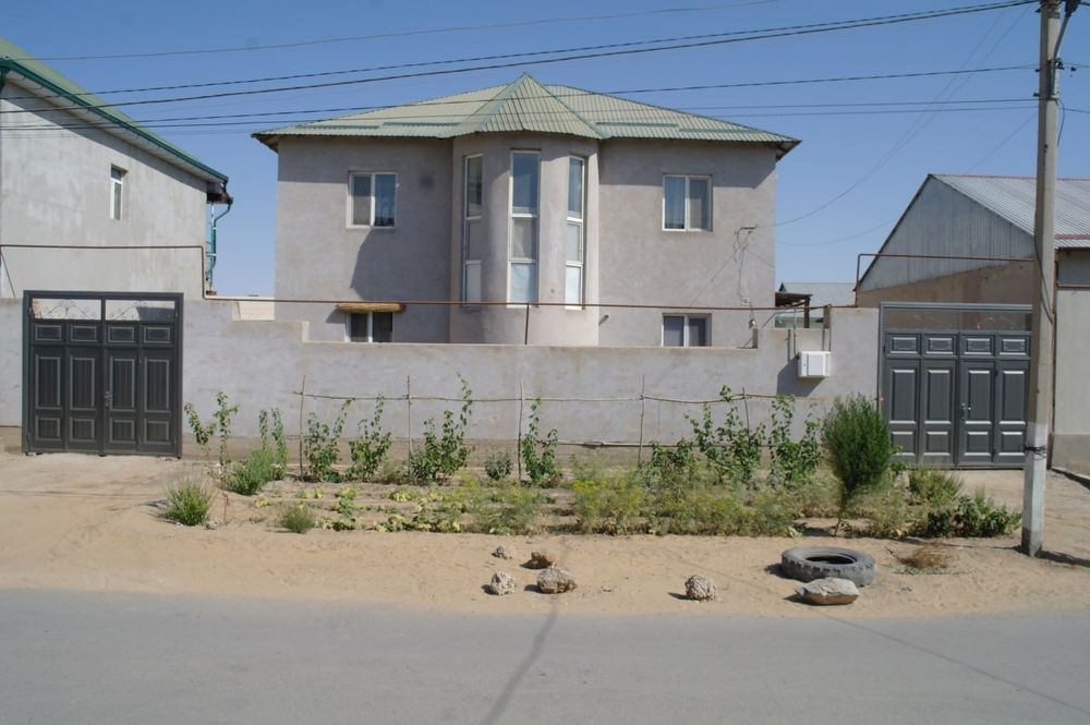 Центр жайласкан Агаш Базар коше Кумар ана 31