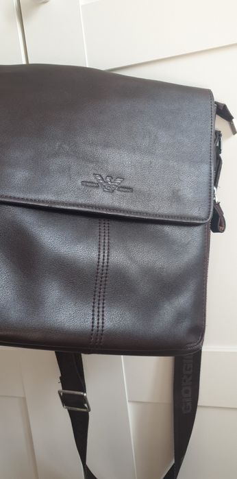 Vand geanta Giorgio Armani