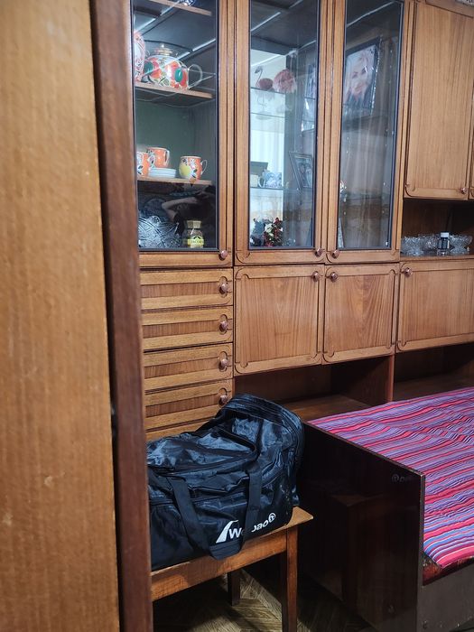 Стенка немецкая в отличном состоянии