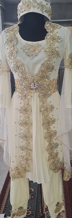 Женская одежда