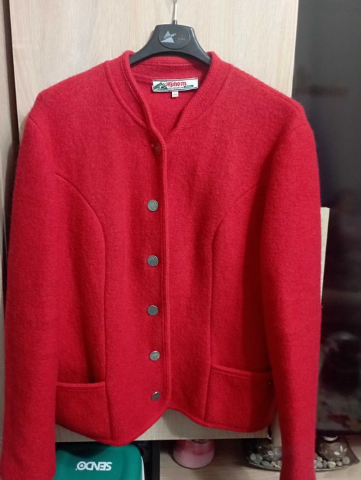 Geacă damă de vânzare