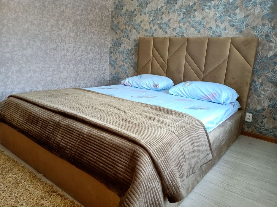 2х комнатная в центре ЦУМ, Март, Рахат, Кондиционер, БОЙЛЕР