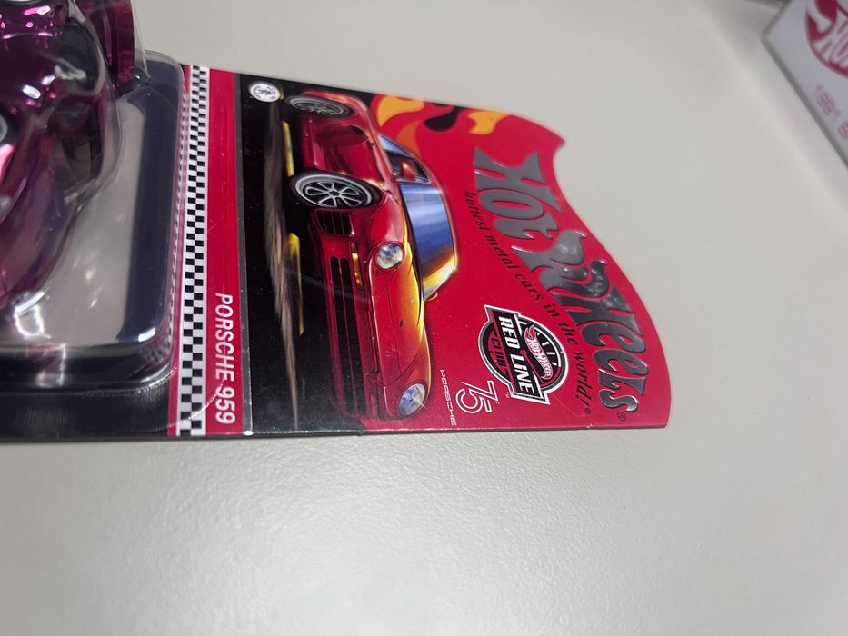 Porsche 959 RLC rosu Hotwheels premium