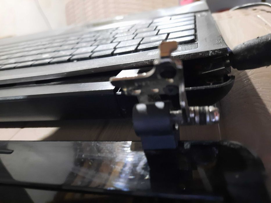 Laptop Asus K53T orice piesa