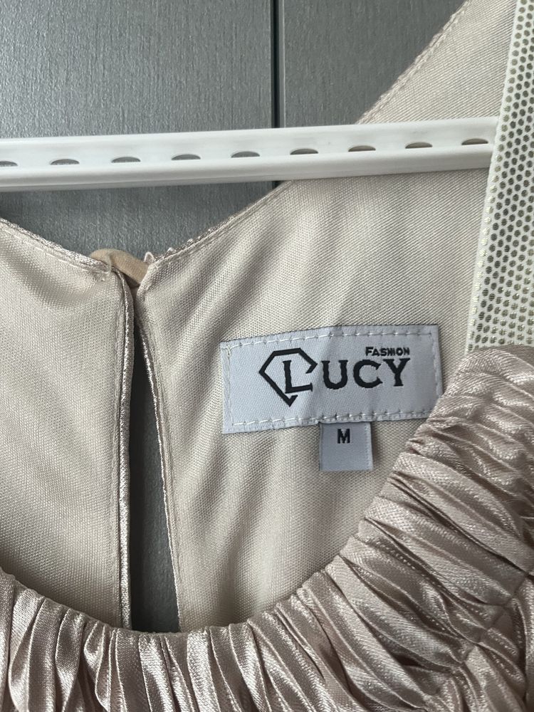 Официална рокля Lucy fashion М размер
