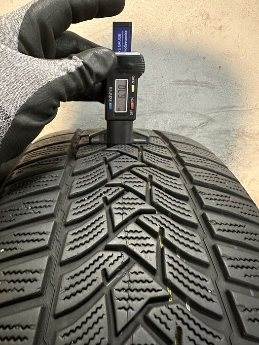 Гуми 225/55/16 DUNLOP Winter Sport