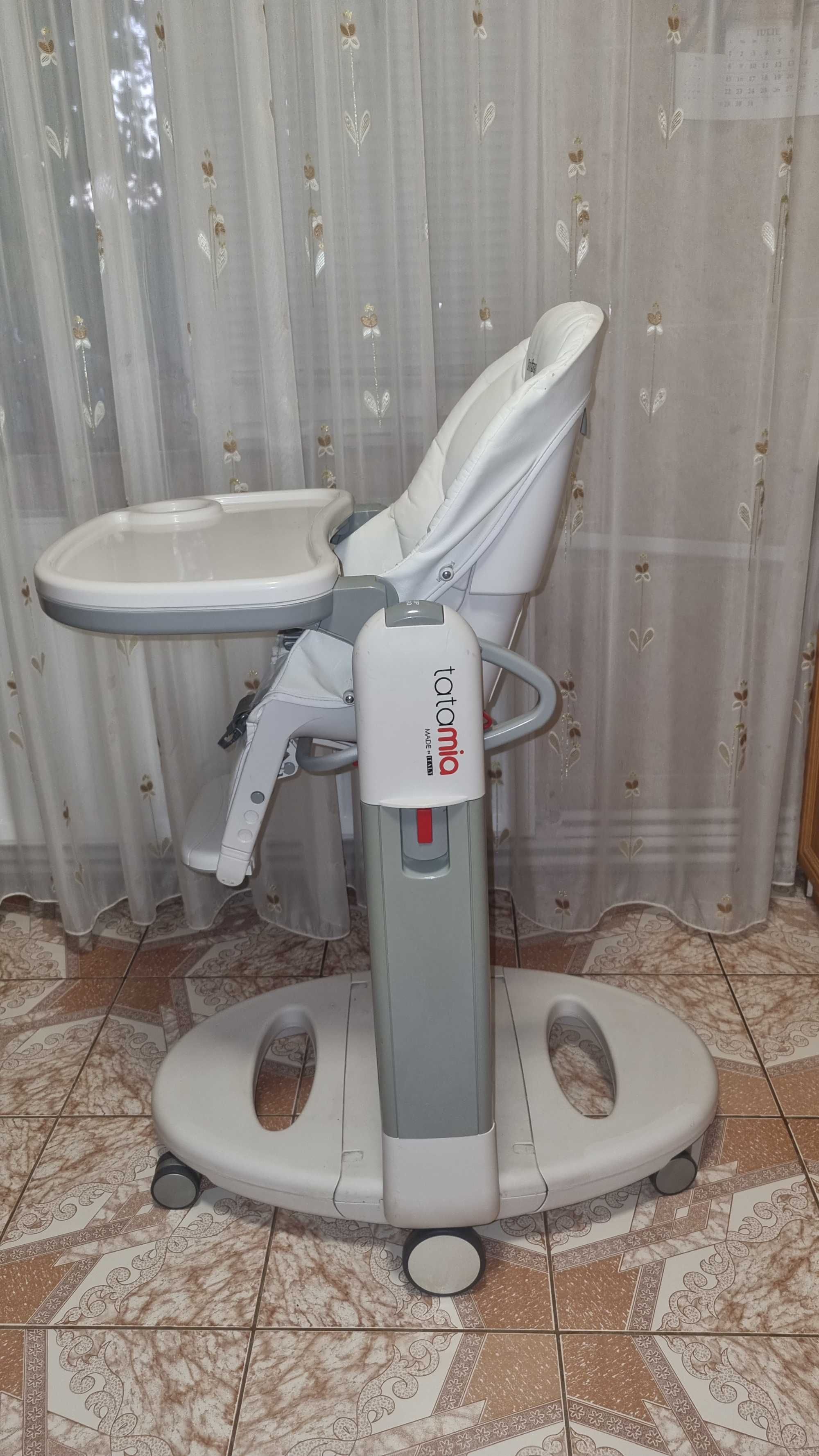 Scaun de masa 3 in 1 Peg Perego Tatamia Follow Me , Latte