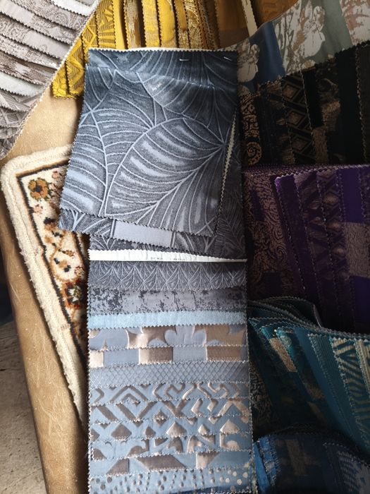 Продам кусочки ткани для рукоделия, пошива подушек скатертей салфеток