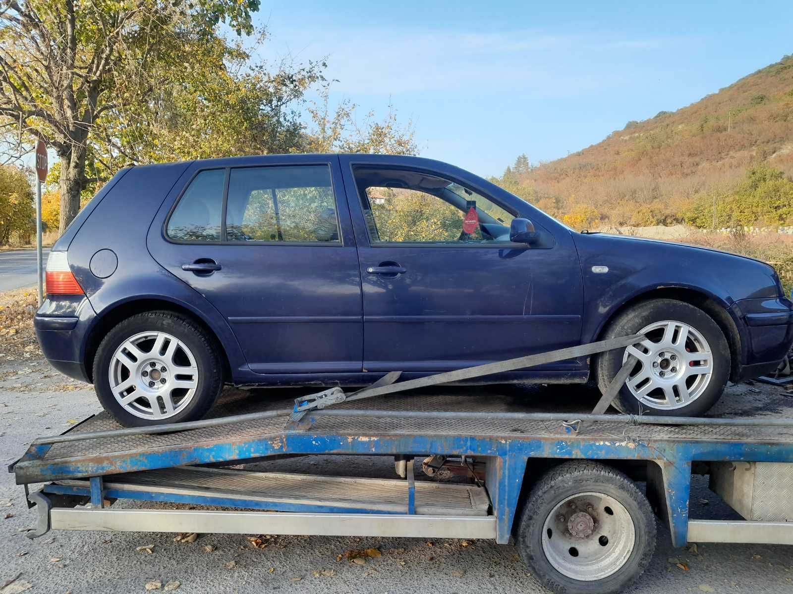 VW Golf 4, 1.6 sr, 2000 г на части