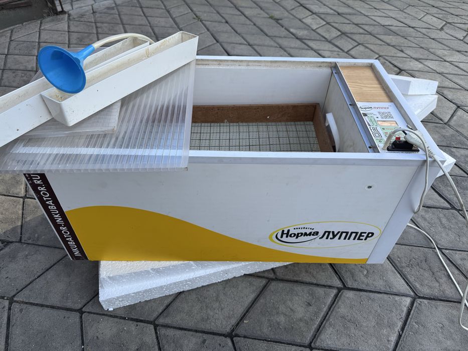 Продам инкубатор