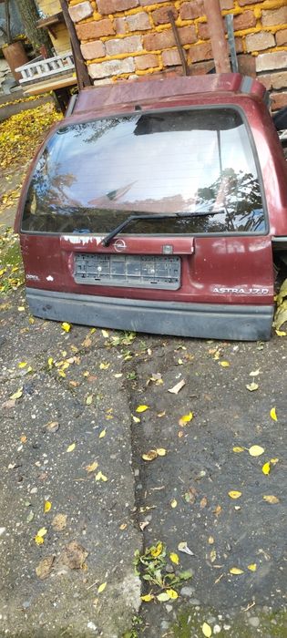 Заден капак от opel astra комби