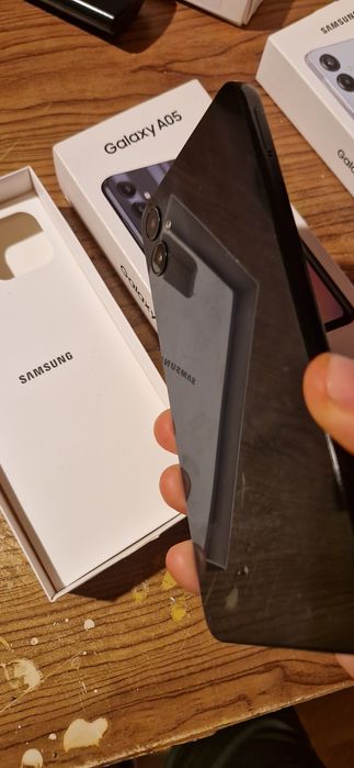 Samsung a05 4/64 gb