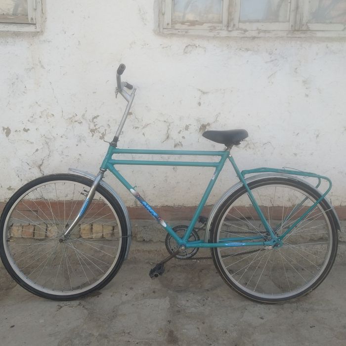 Ural velik velosiped sotiladi