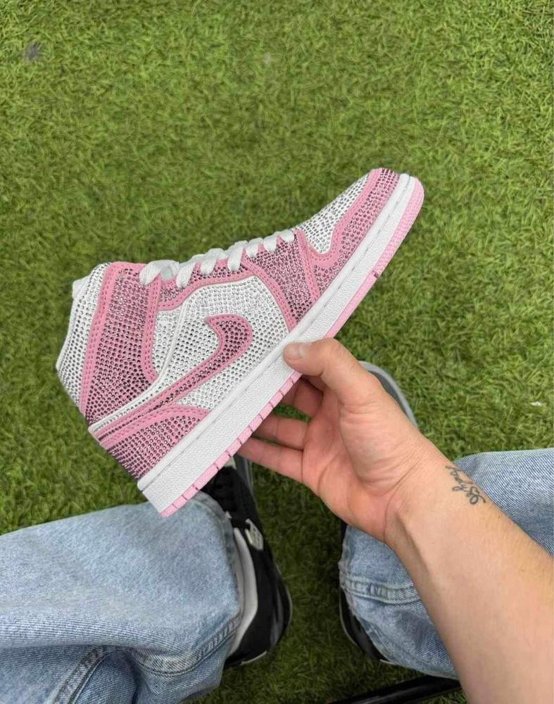 jordan 1 pentru damă