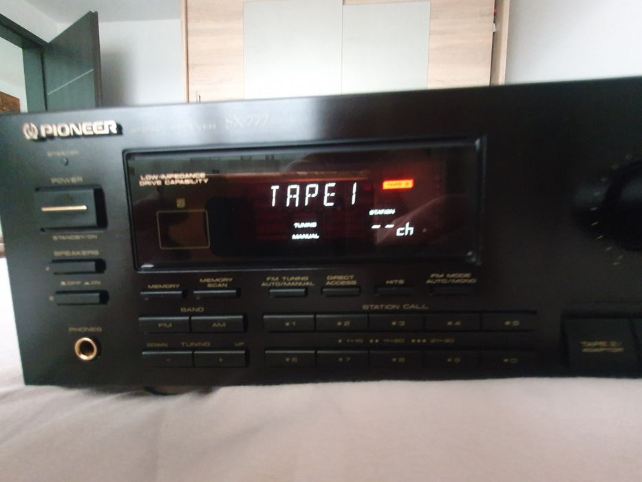 Vând amplificator Pioneer SX 777