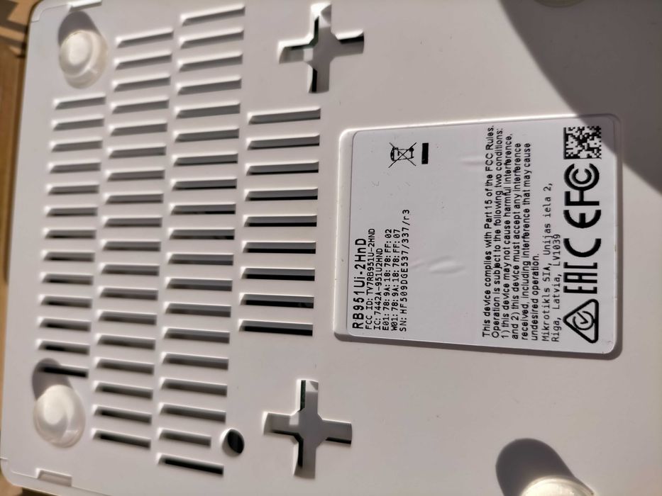 Mikrotik hap ac2, Mikrotik RB951 Ui-2HnD