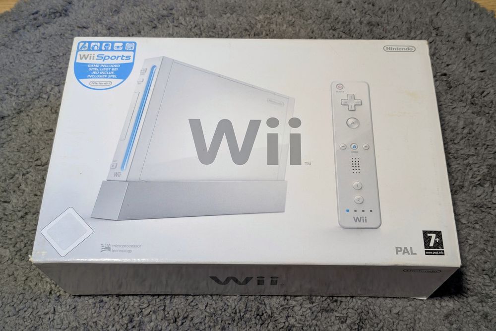 Consola Nintendo Wii White Full Box conditie impecabila Modata 64gb