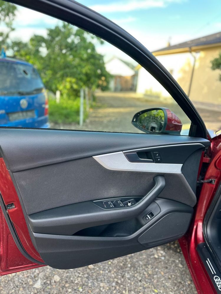 Audi A4 B9 2016