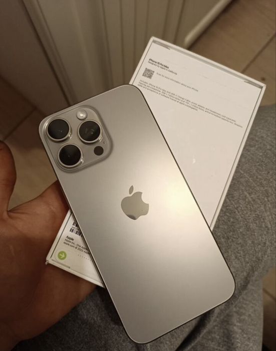 Iphone 15 pro Max 256 гб