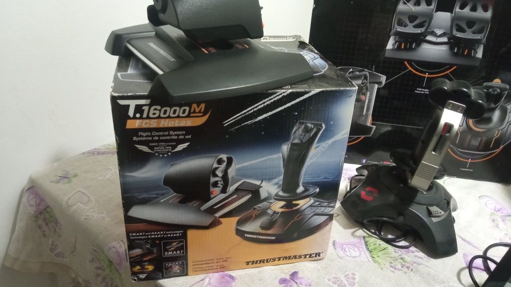 Джойстик  joystick Airbus Thrustmaster Yoke Pedals Throttle quadrant