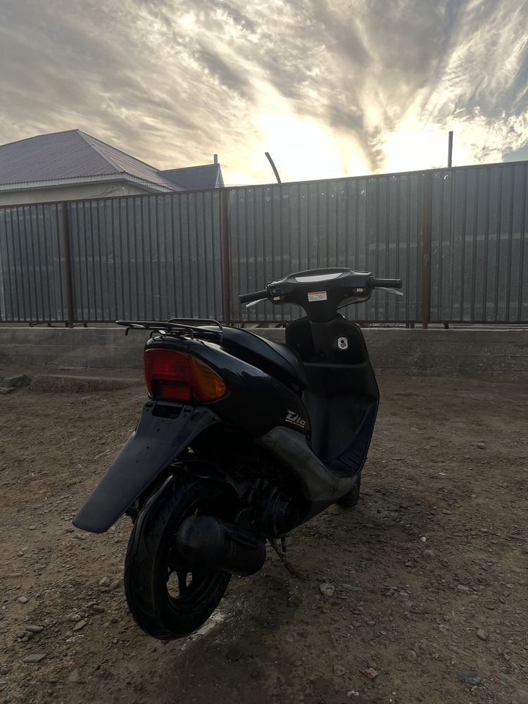 Мопед Honda dio