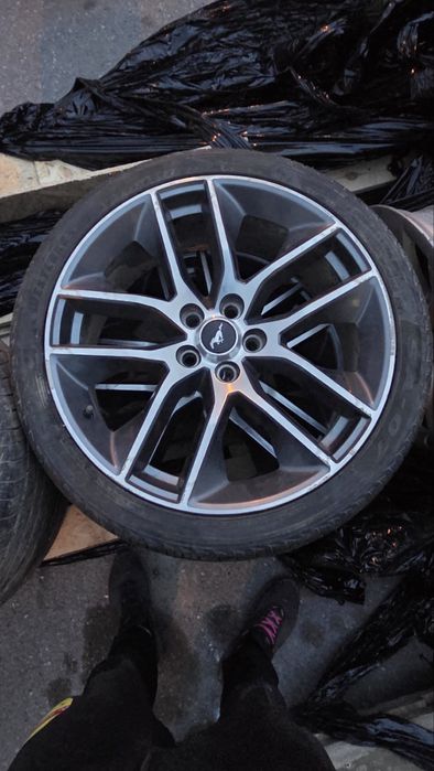 Оригинални джанти R20 Ford Mustang