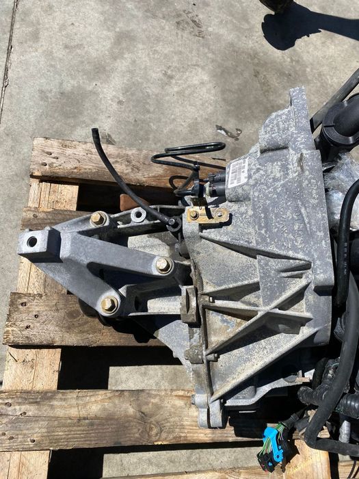 Cutie Viteza Manuala 1.6 benzina Volvo S40 V50 C30 3M5R-7002-NF 8252267