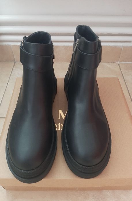 Ghete noi, marimea 39