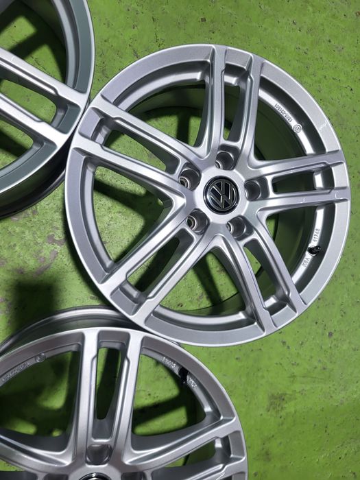 17 5x112 Vw Passat Touran Golf Caddy Tiguan Audi Skoda 5х112