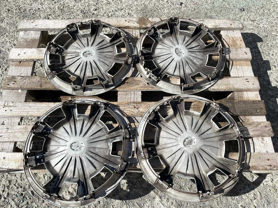 16 цола Тасове Toyota Avensis Corolla  Оригинални