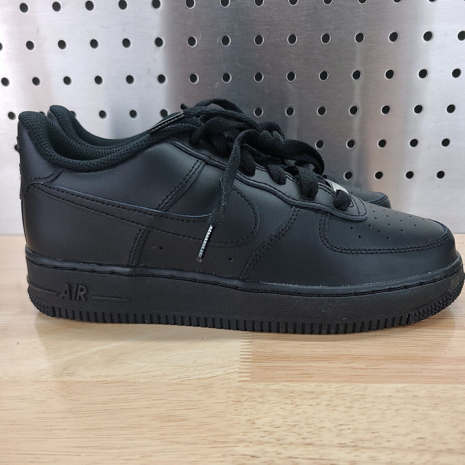 Air Force 1 Low Black Nike Adidasi - REDUCERE