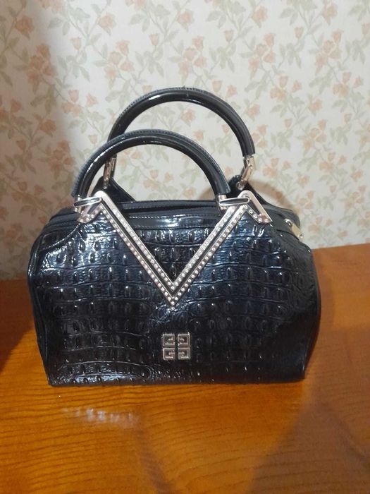 Женские сумки  новые и в отличном состоянии