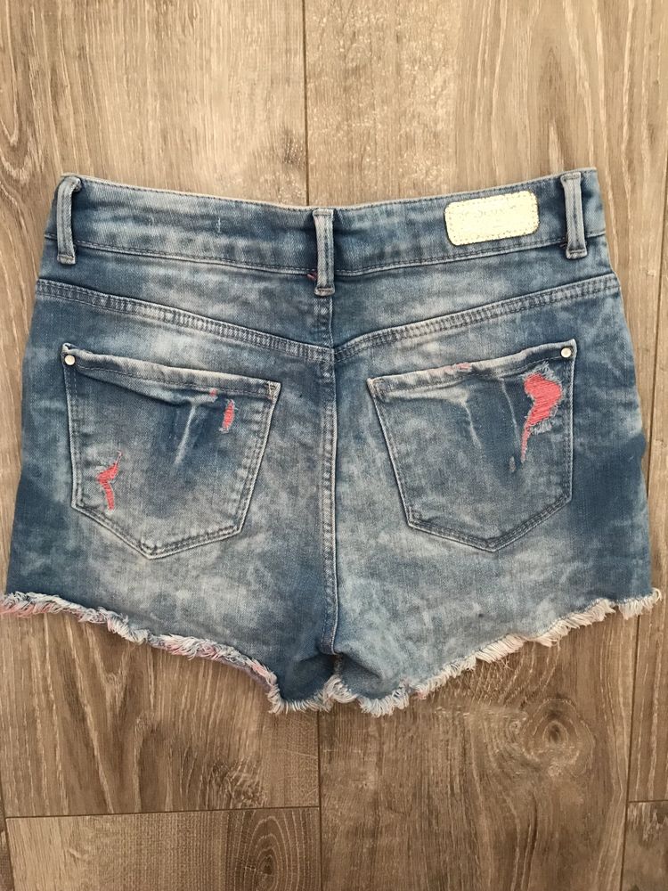 Pantaloni scurți de jeans Bershka nr.34