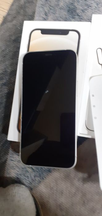 Продам iPhone 12 Mini в хорошем состоянии не скрывался