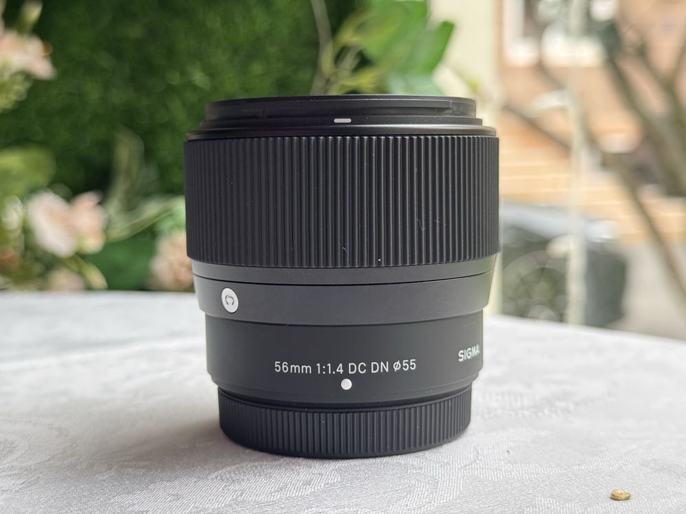 Obiectiv foto Sigma 56mm F1.4 DC DN Montura FujiFilm X in garantie