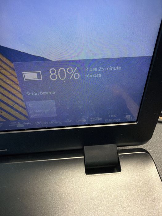 Laptop Acer i5 8g 256g ssd m2 17 inch