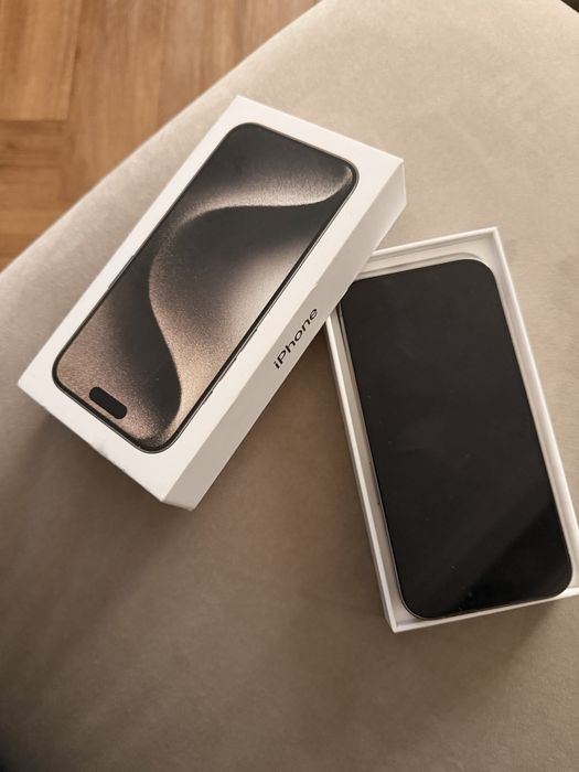Iphone 15 pro Natural  Titanium