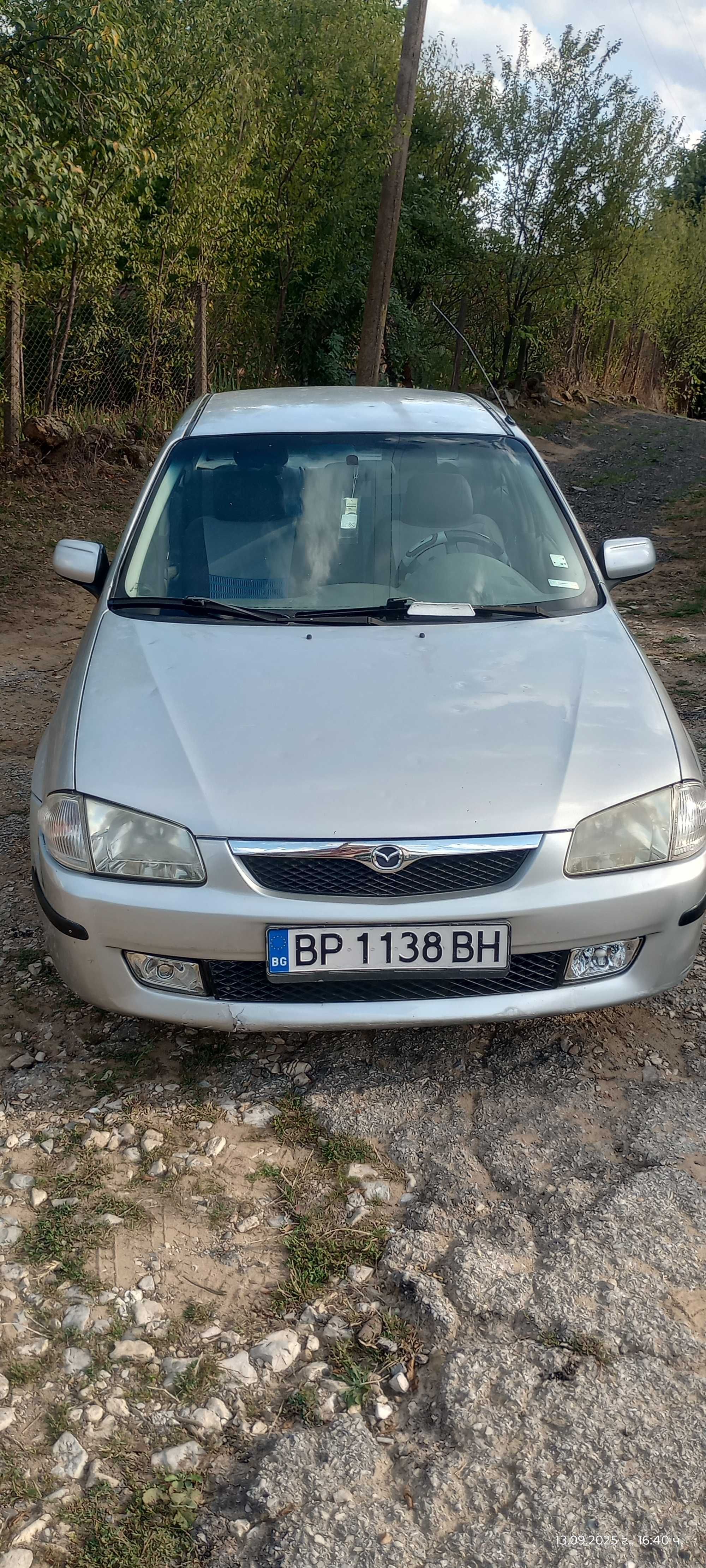 Prodavam Mazda 323