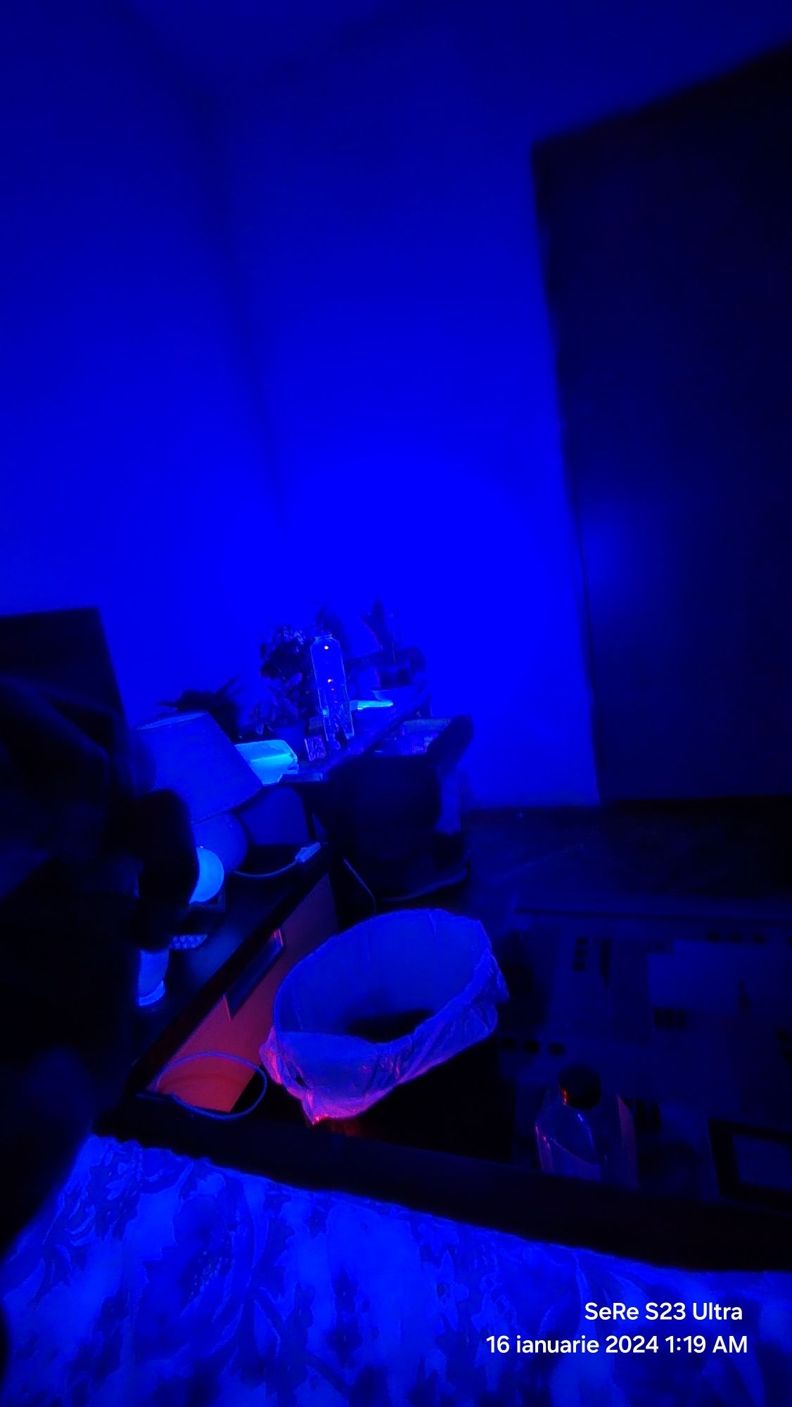 Lanterna UV puternică 395NM nouă