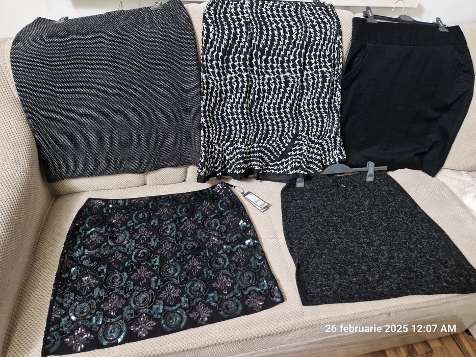 Fuste elegante L/XL simpla, paiete,broderie