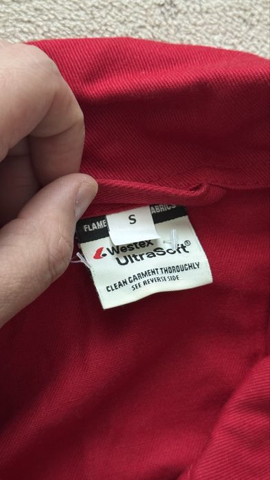 Продам летнюю спецовку с размером S.