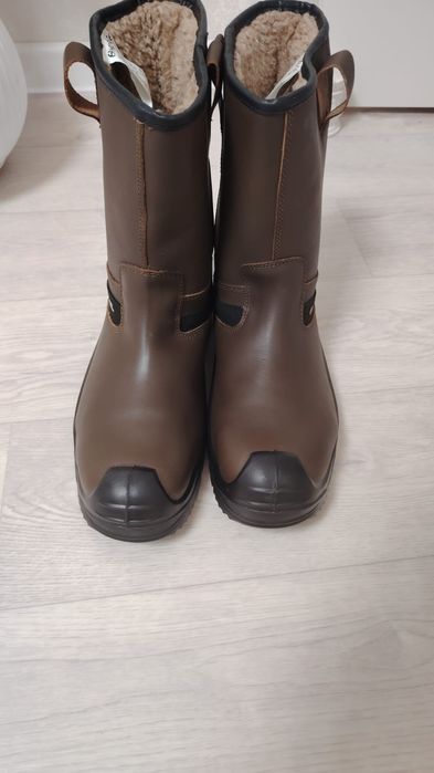 Продам сапоги зимние