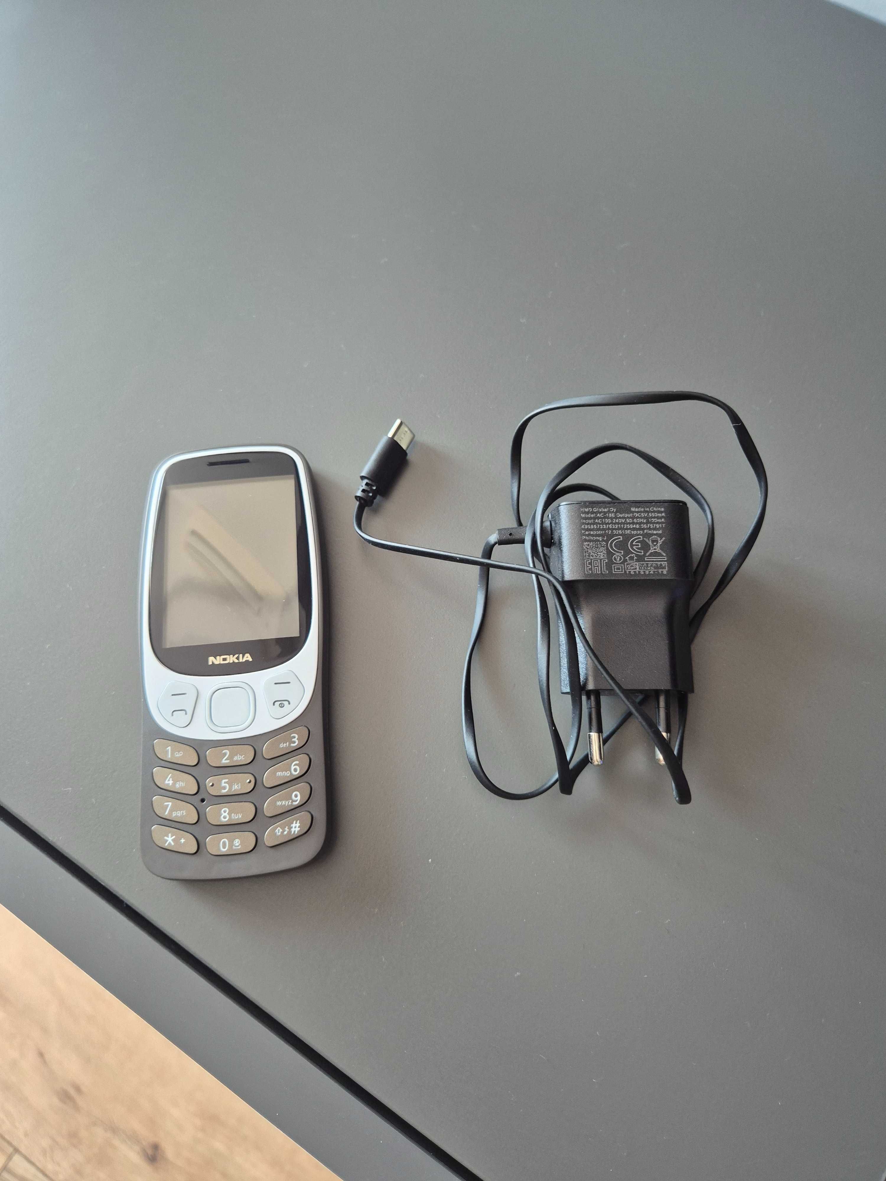 Nokia 3210 (2024), 4G, Grunge Black