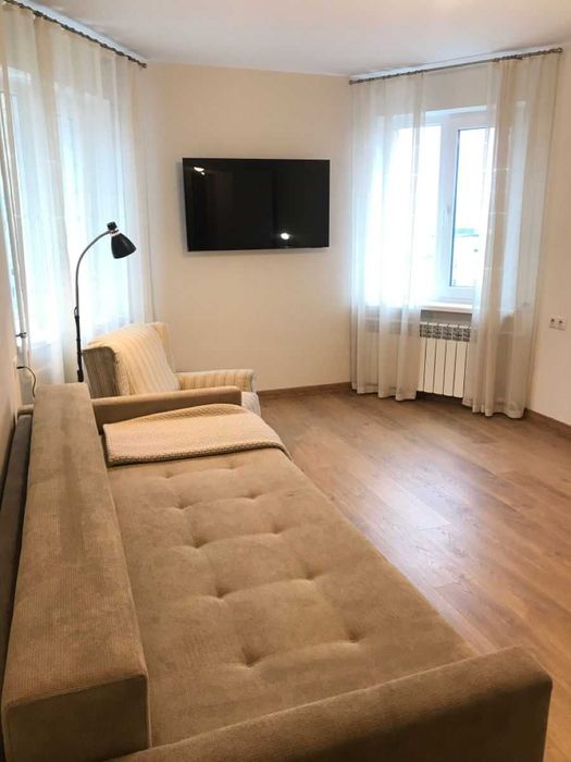 Дава се под наем Едностаен апартамент в София, Банишора - 46 кв.м за 300 € - Снимка #1