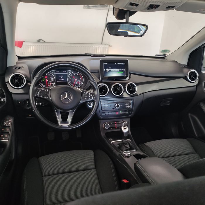 Mercedes B180 benzină