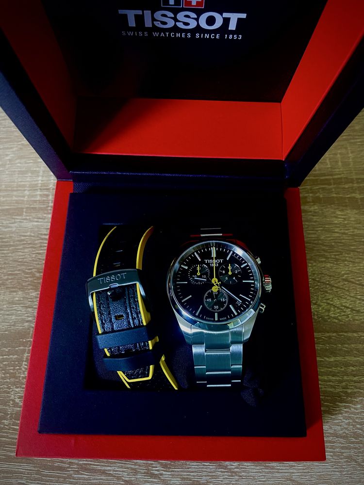 Часовник TISSOT PR 100 TOUR DE FRANCE edition