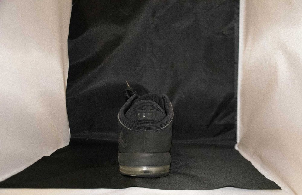 [150 LEI PRET NOU] [ORIGINAL] Nike Air Jordan Negrii Marime 42.5