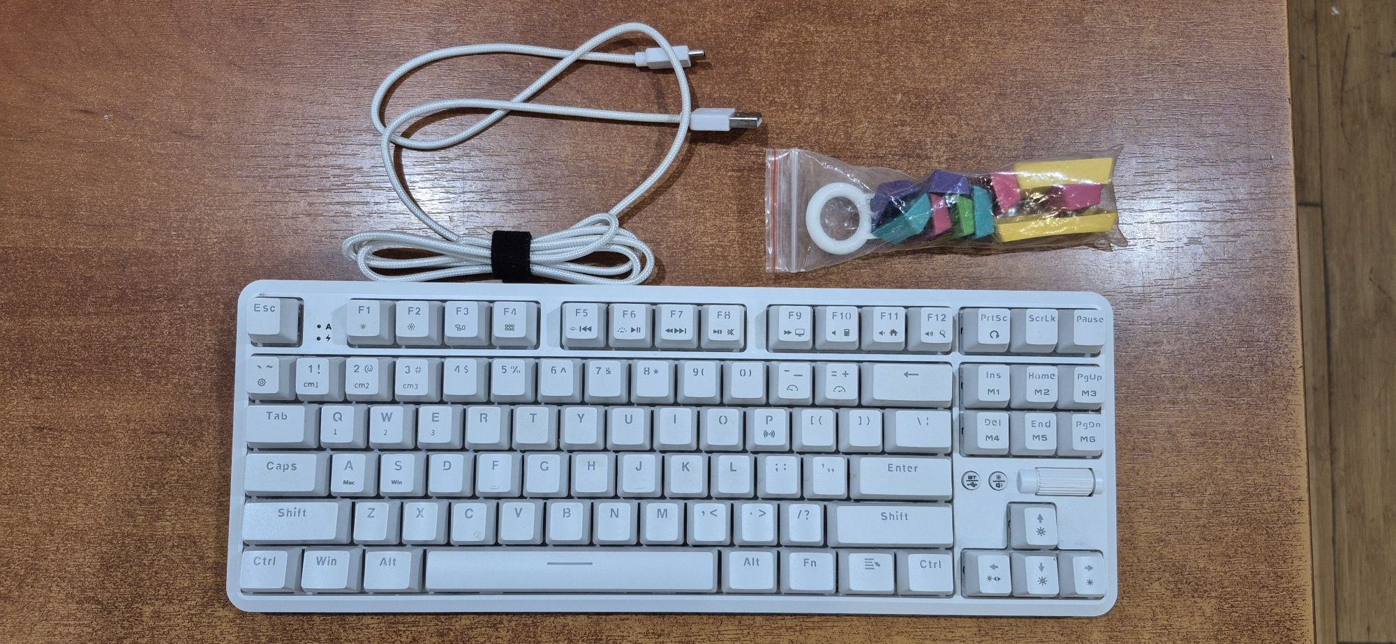 Bluetooth  Клавиатура AJAZZ с RGB подсветкой