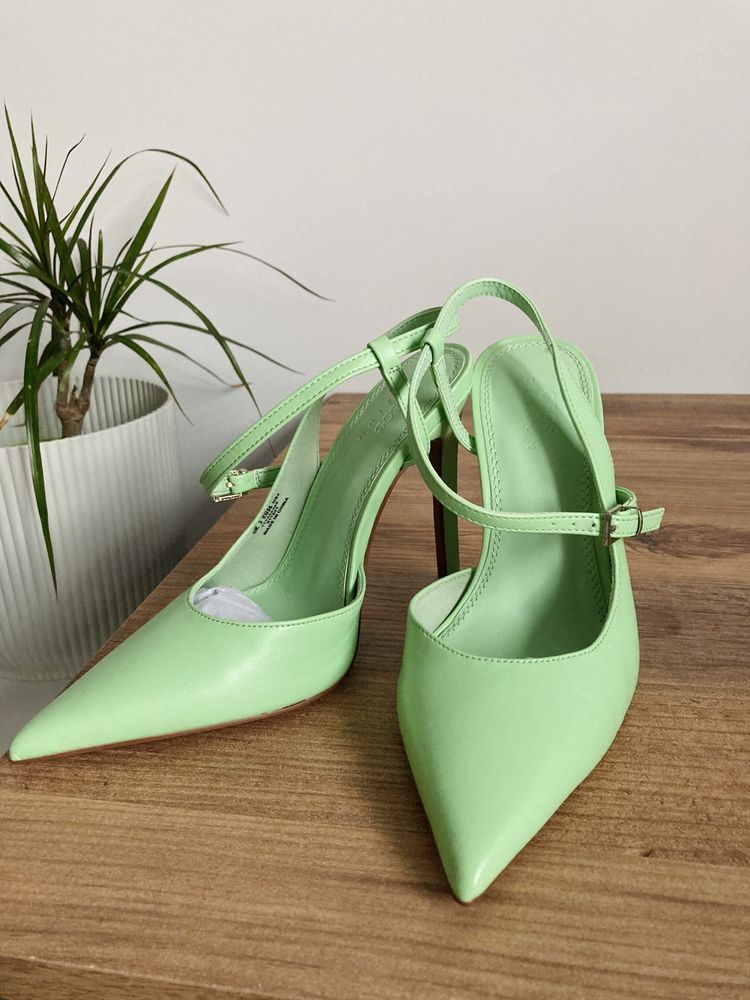 Asos Design Piano asymmetric high heel shoes in green