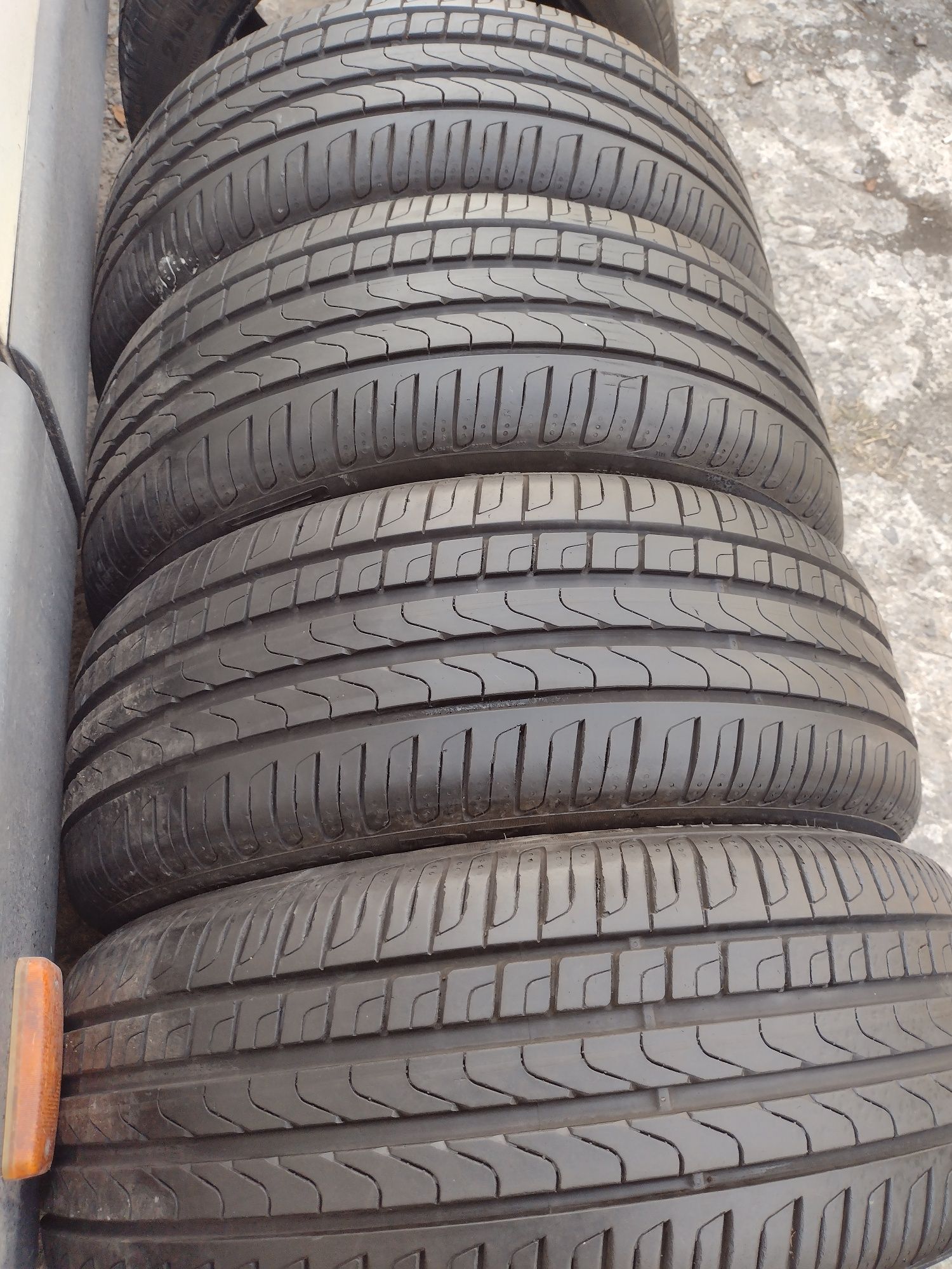 Перфектни 4бр.215/45/18 Pirelli P7 dot4715